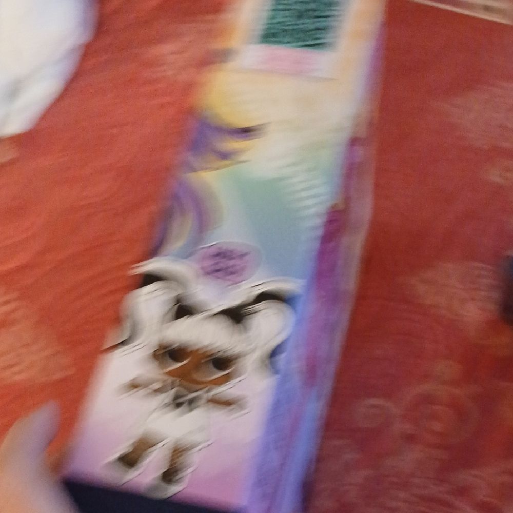 LOL Surprise O.M.G. Sunshine Makeover Doll - Picture 4 of 5